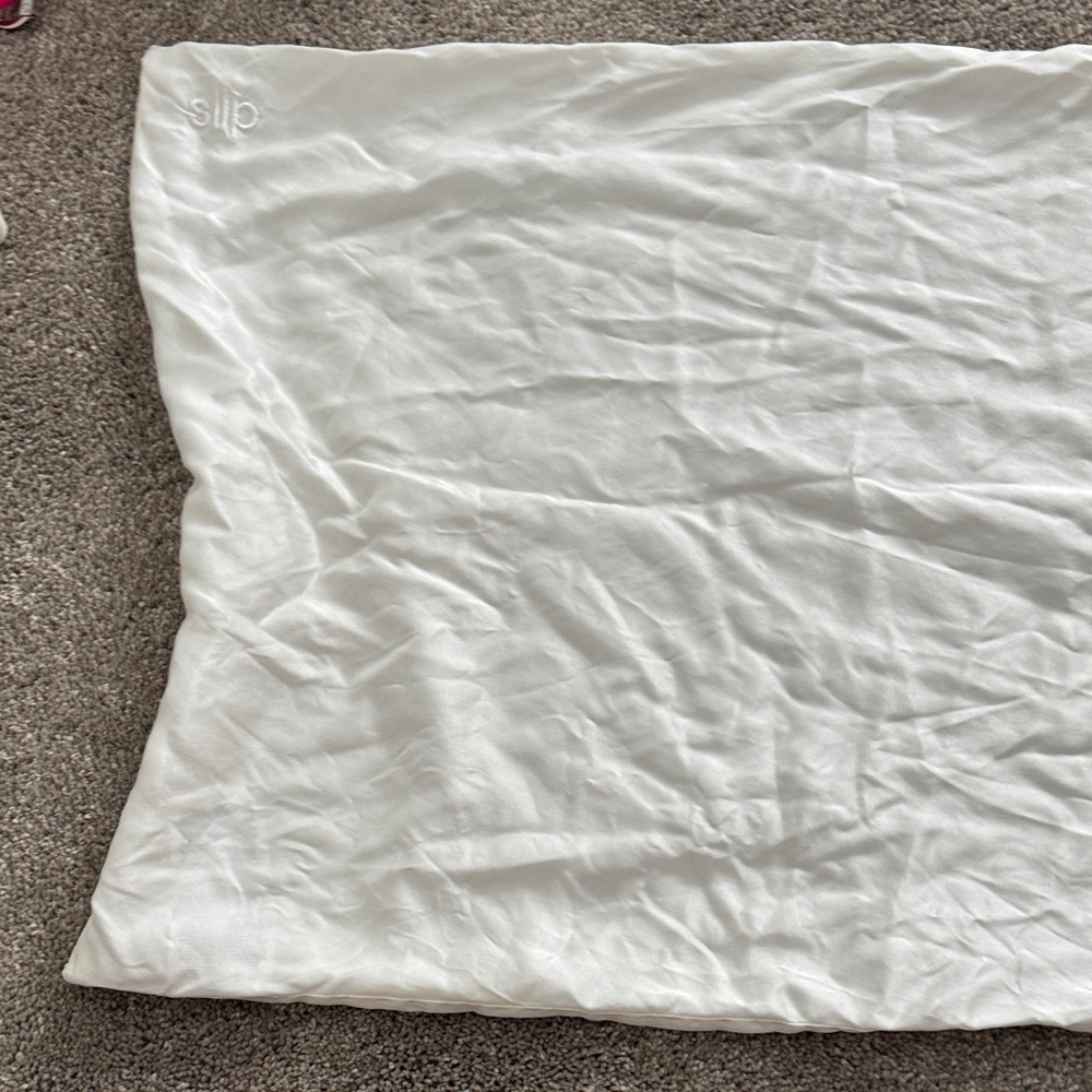 Slip White Silk Pillowcase